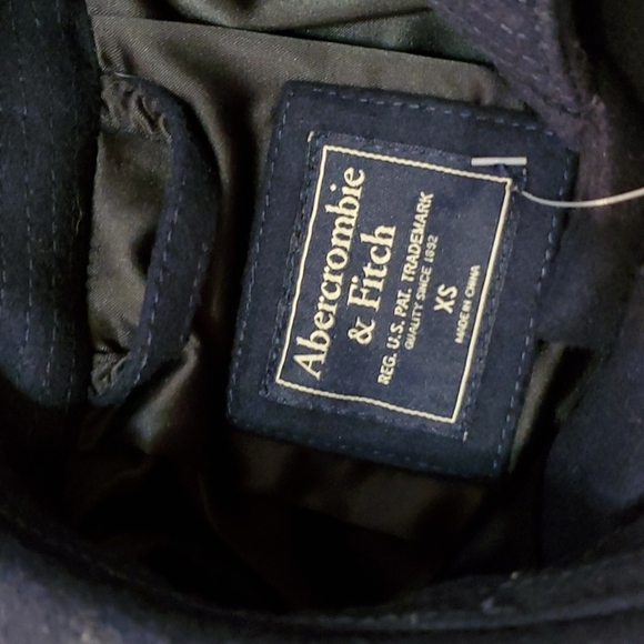 Abercrombie & Fitch Jacket Size XS Wool Blend Navy Blue Cropped Coat Extra Small - Picture 4 of 8